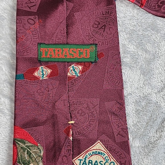 VINTAGE Tabasco Tie Mens Burgundy 100 Silk Made In USA Hot Sauce Food Novelty - Picture 4 of 7
